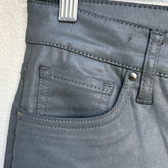 KUT from The Kloth Kelsey Coated Silver Bell Gray Ankle Flare Jeans 4 - Picture 5 of 11